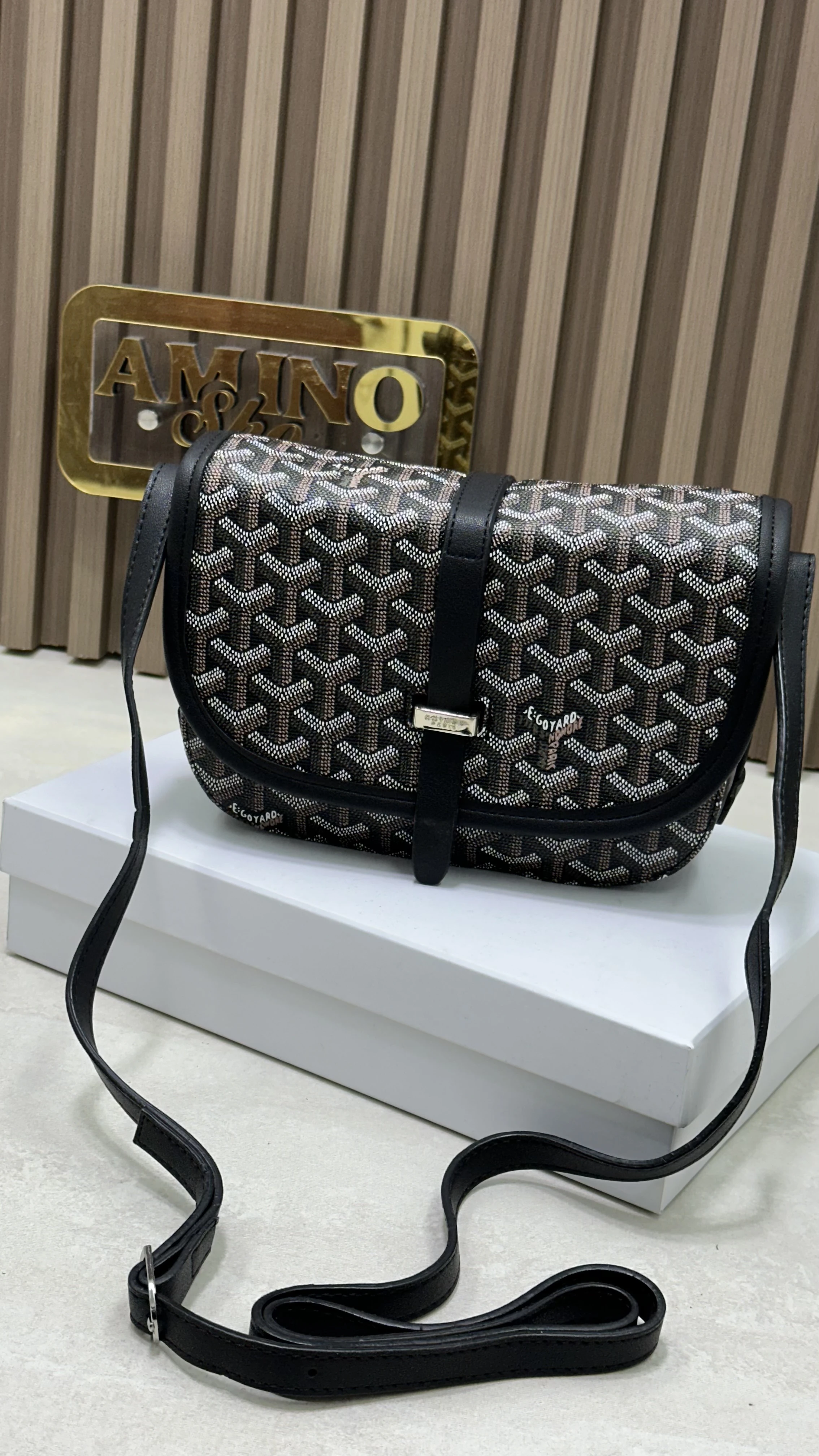 Goyard brown